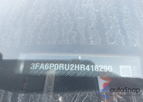 2017 Ford Fusion Hybrid Platinum z USA, uszkodzony, nr VIN 3FA6P0RU2HR416290